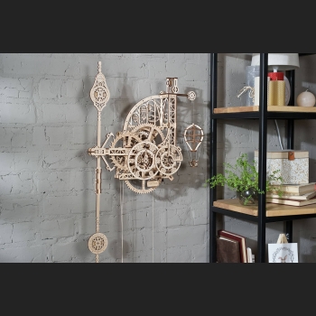 Aero Clock. Zegar ścienny z wahadłem - UGEARS